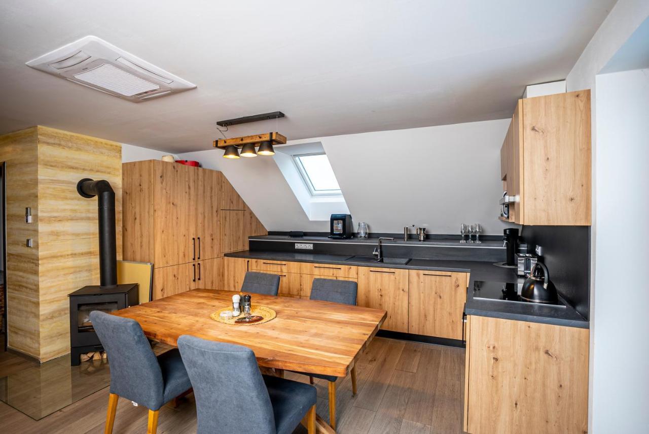Apartmany V Podzamci Náchod エクステリア 写真